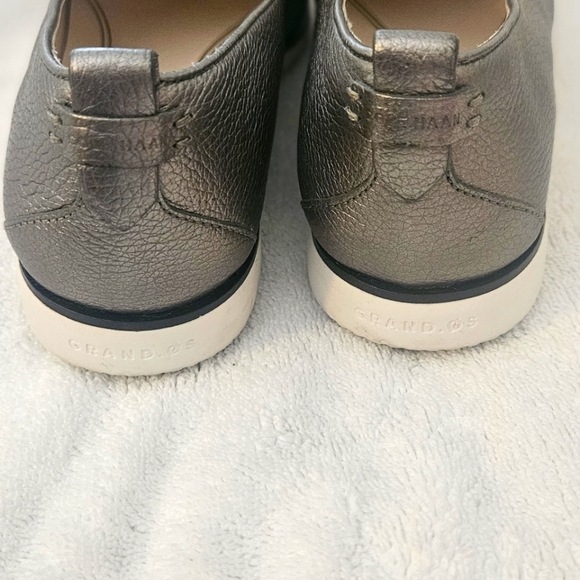 Cole Haan Zero Grand Loafer Women’s 8 US Metallic Silver EUC - Picture 4 of 7